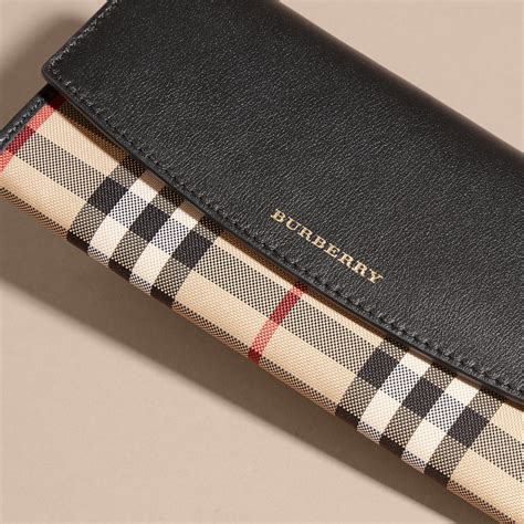 Womens Burberry Wallets 